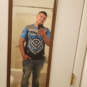 Meet your Posher, Russell